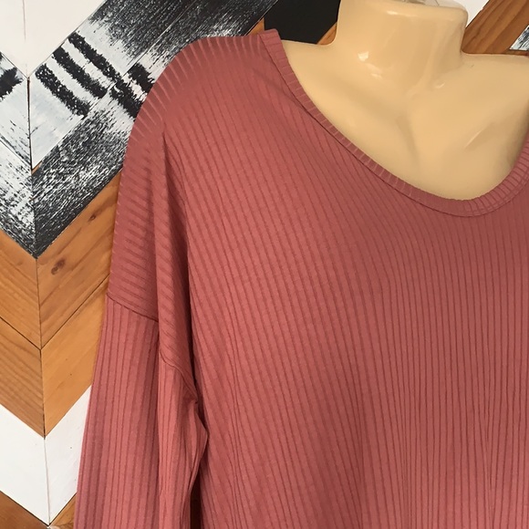 SALE - Women’s long sleeve tunic - LAST CALL - Picture 5 of 7